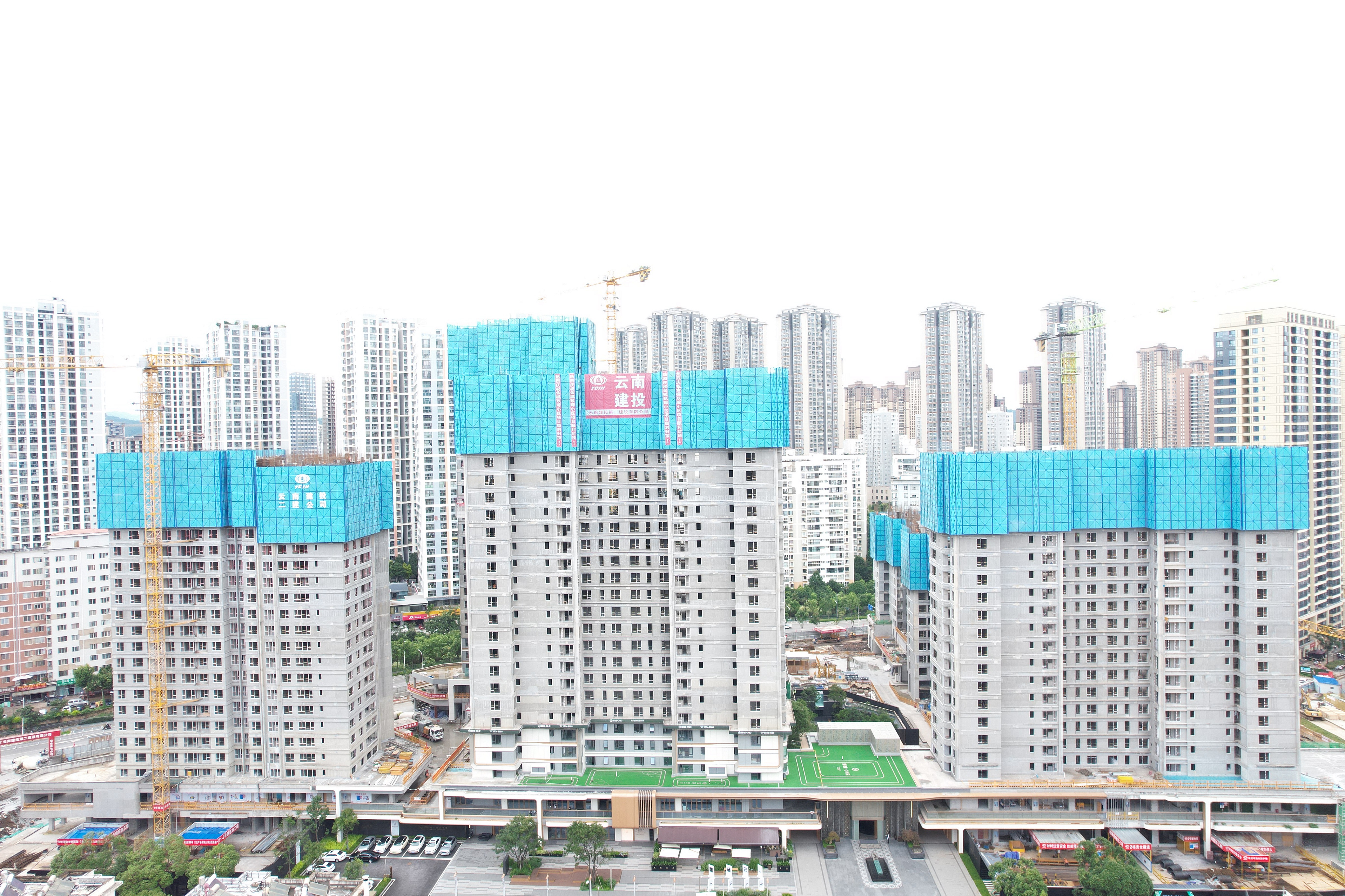 凝心聚力筑精品！金樾玖璋小區(qū)建設(shè)項目首棟封頂